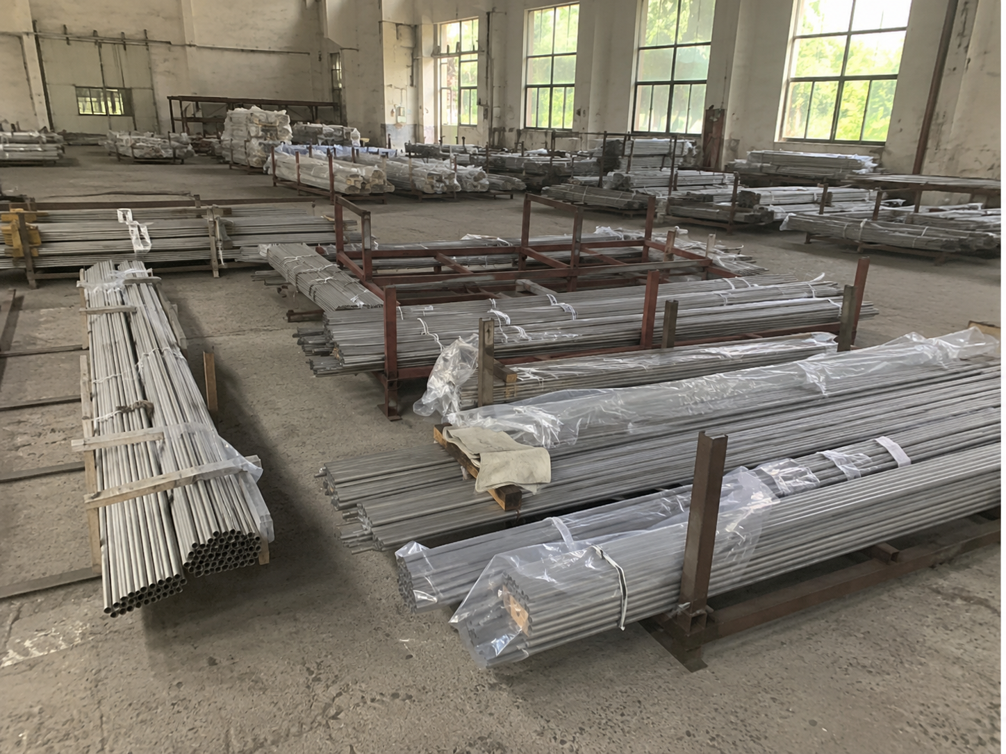 Defining Hold Points and Witness Points for alloy materials